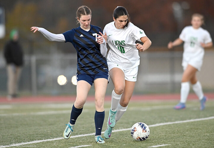 South Fayette’s speed too much for Lady Tigers soccer